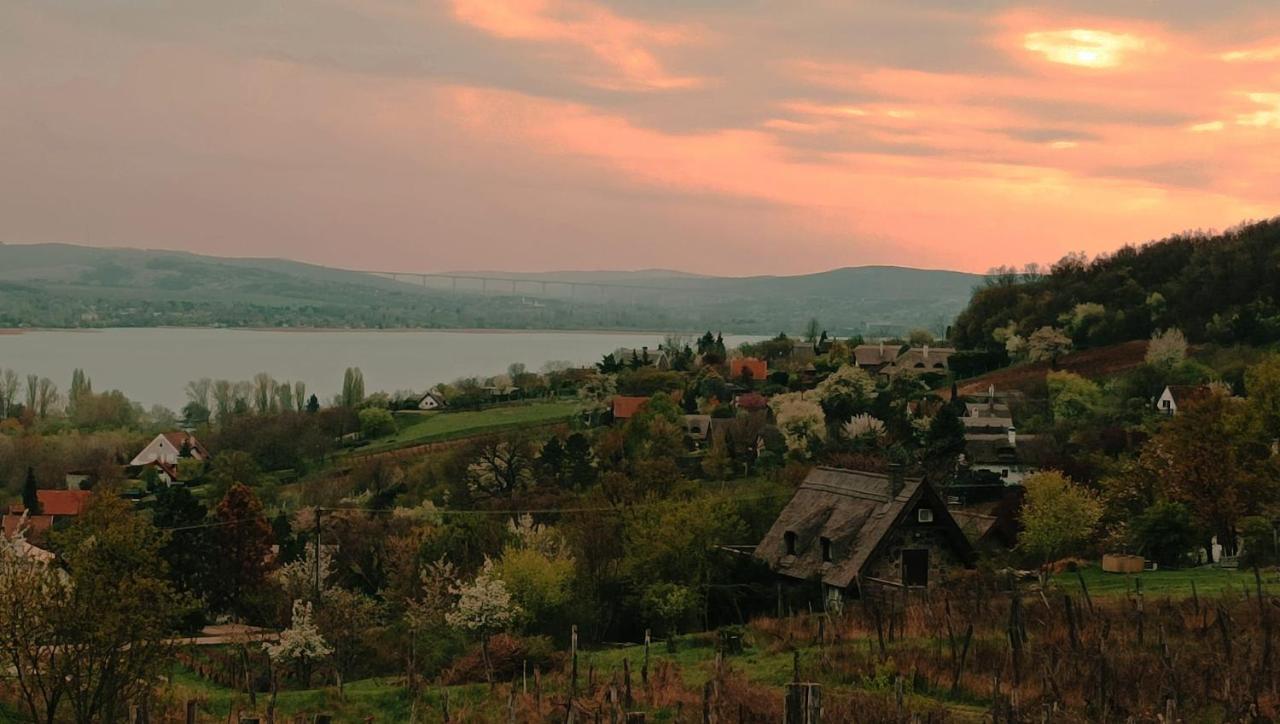 Boti Hill Natural Tihany Luaran gambar